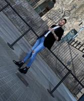 627654530: Chica busca chico en Gerona