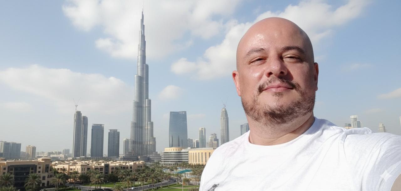 677045794: Chico busca chica en Valencia