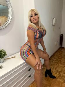 632113852: Chica busca chico en Barcelona