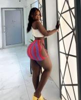 614688154: Chica busca chico en La Coruña