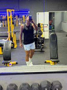 632682566: Chico busca chica en Barcelona