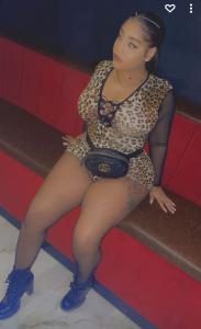 666690184: Chica busca chico en Madrid