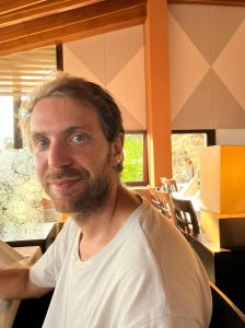 684797325: Chico busca chica en Barcelona