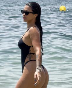 613371554: Chica busca chico en Málaga