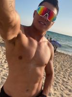 623742491: Chico busca chica en Madrid