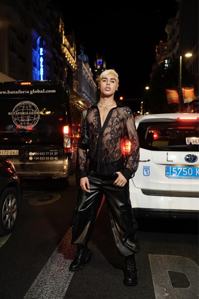 610845295: Chico busca chica en Málaga