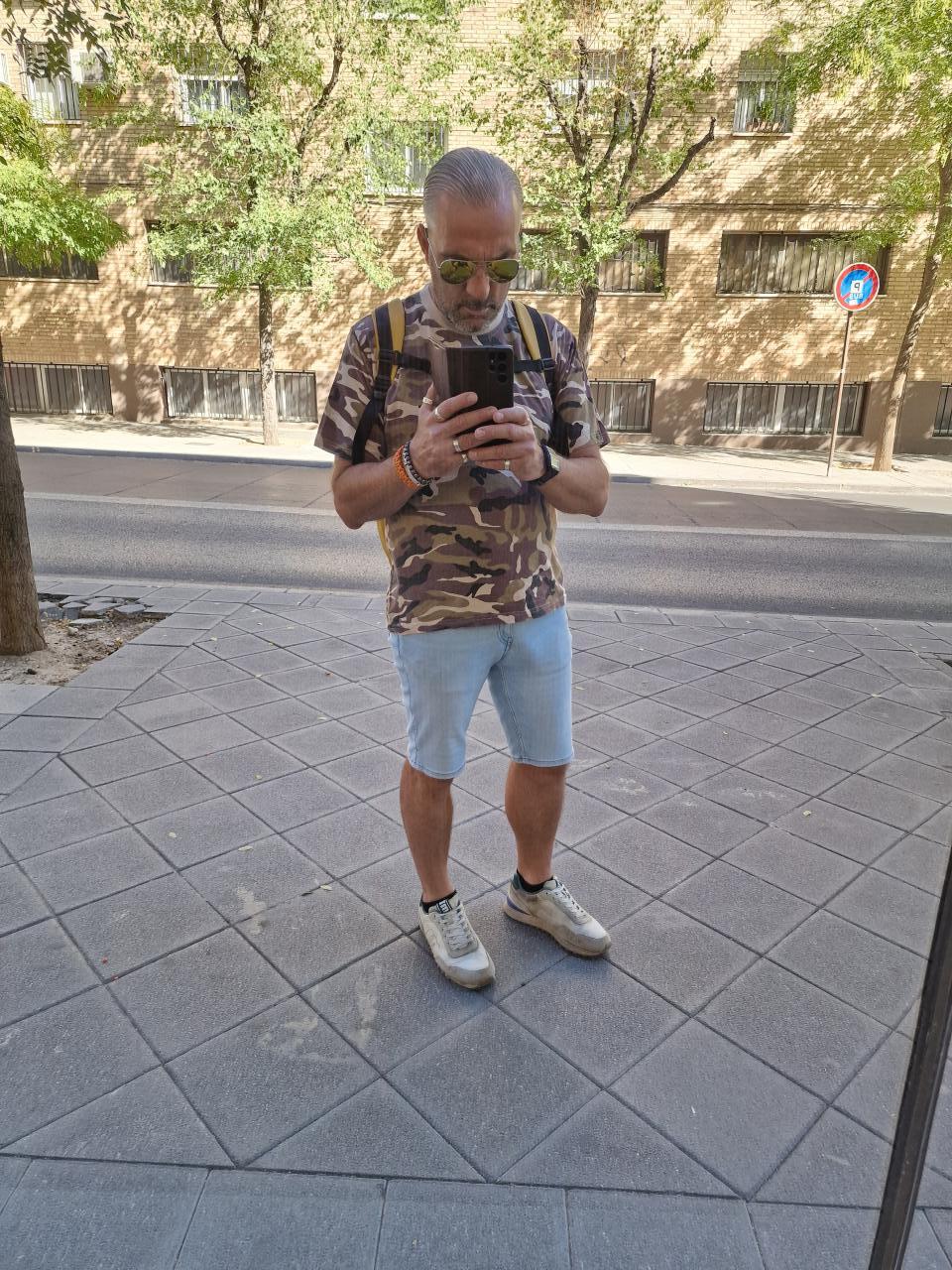 622687452: Chico busca chica en Granada