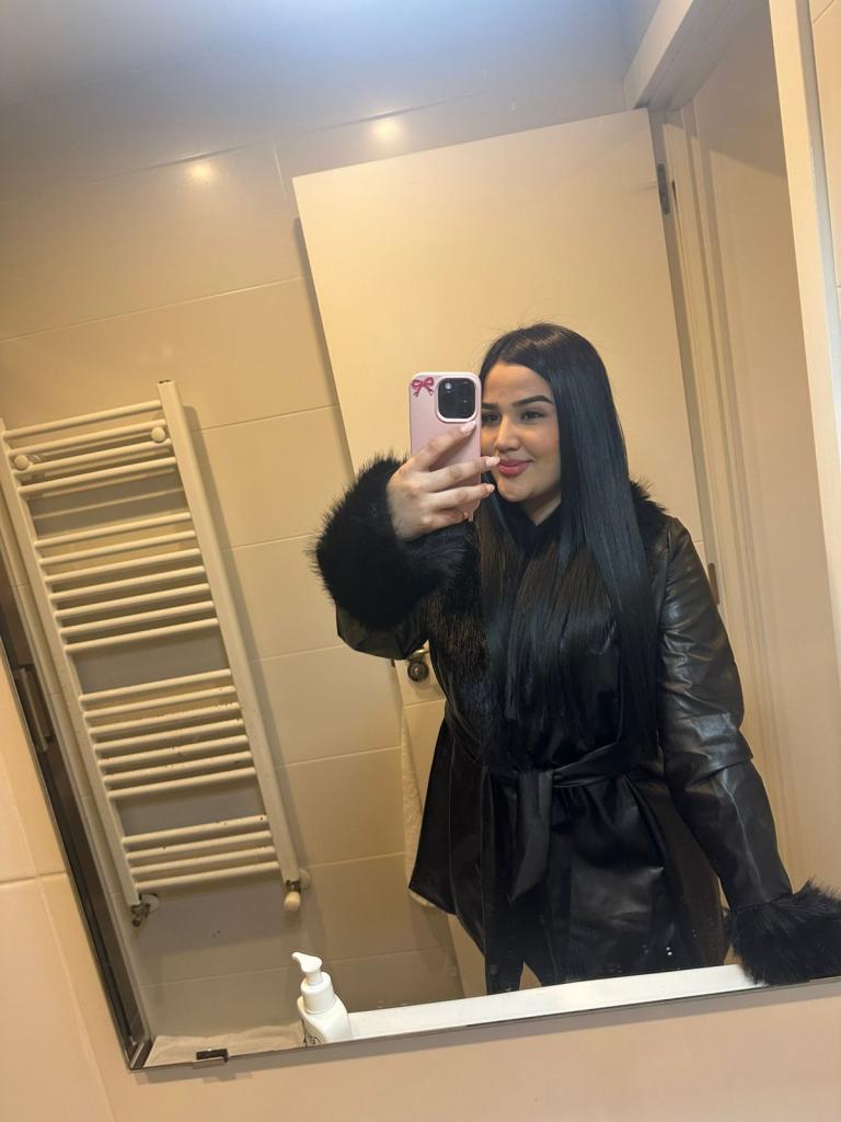 613900849: Chica busca chico en Asturias