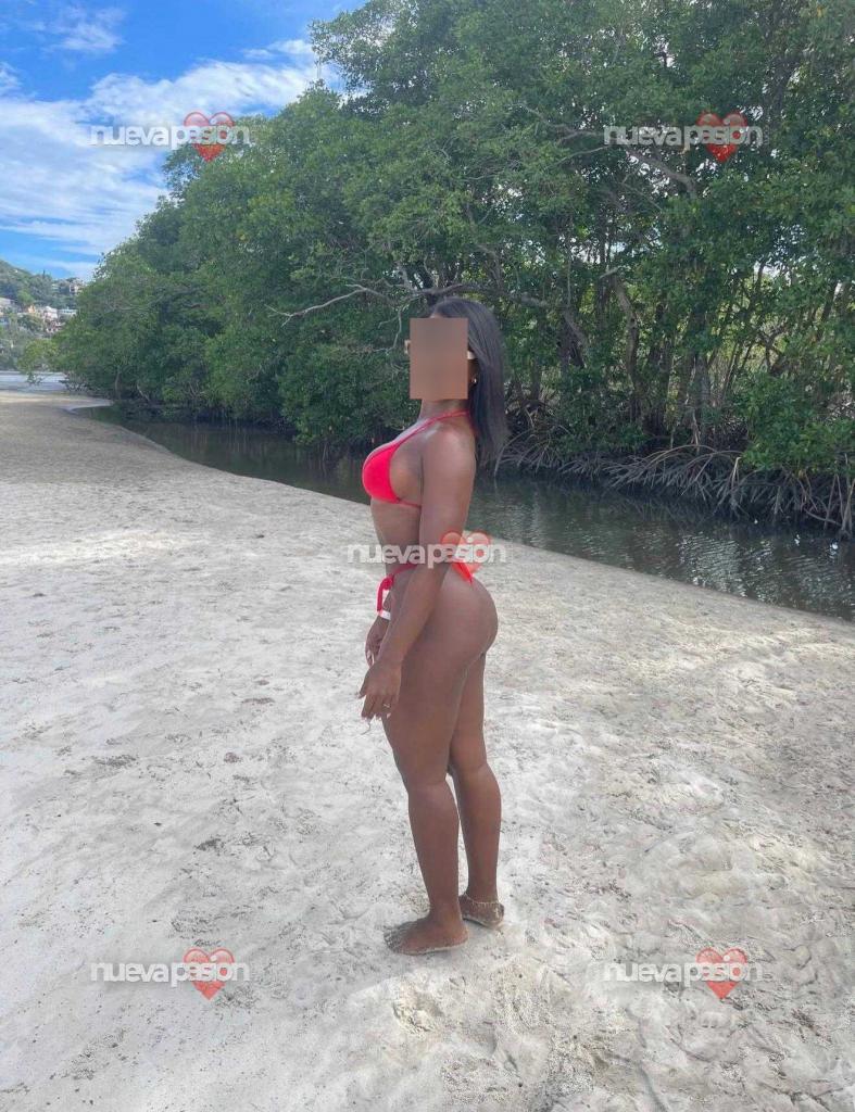 674790020: Chica busca chico en Málaga