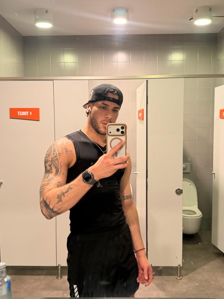 Chico busca chica en Madrid: 