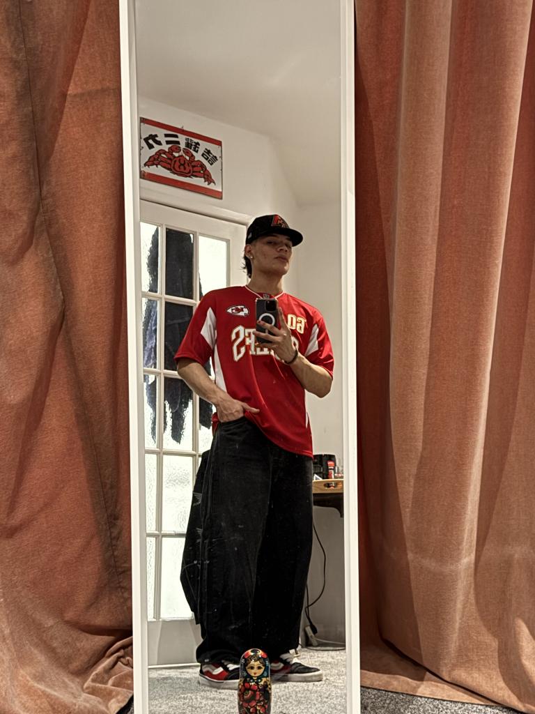 604361387: Chico busca chica en Madrid