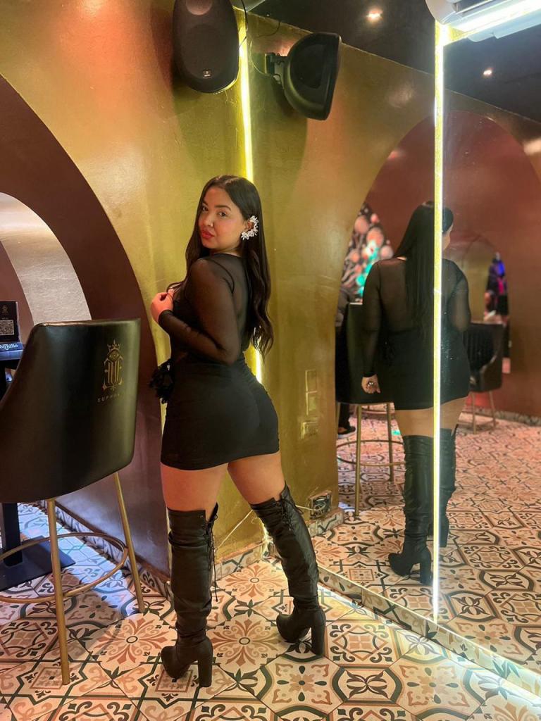 632039907: Chica busca chico en Valencia