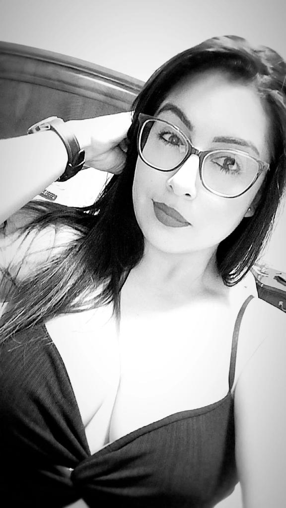 Chica busca chico en Asturias: 