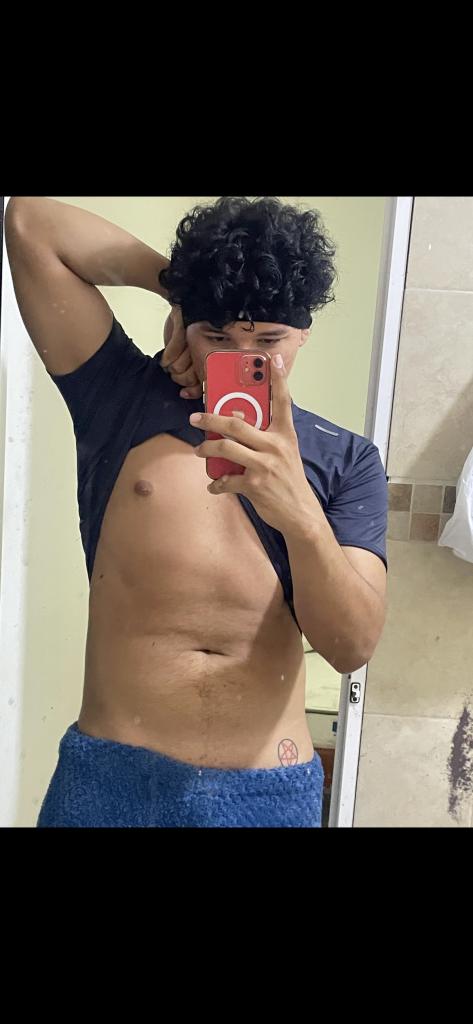 604361387: Chico busca chica en Madrid