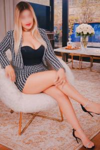 662184673: Chica busca chico en León