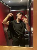 604361387: Chico busca chica en Madrid