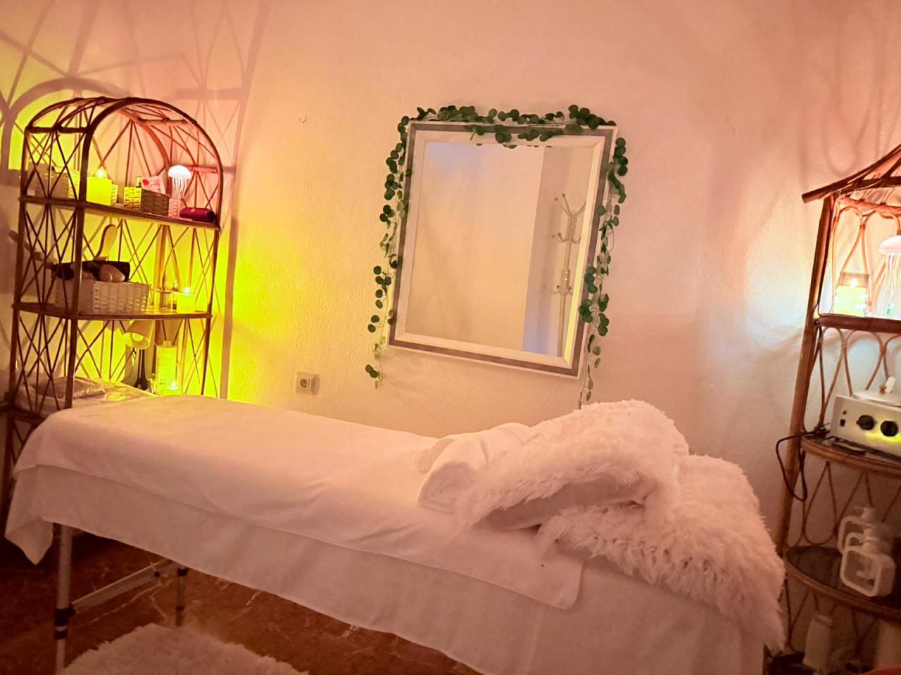 Chica busca chico en Granada: 