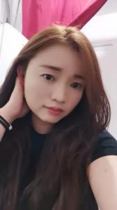 688141883: Chica busca chico en Barcelona