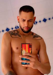 604169691: Chico busca chica en Barcelona