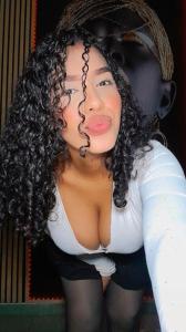 632384854: Chica busca chico en Madrid