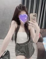 631885757: Chica busca chico en Barcelona