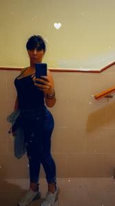 687471870: Chica busca chico en Alicante