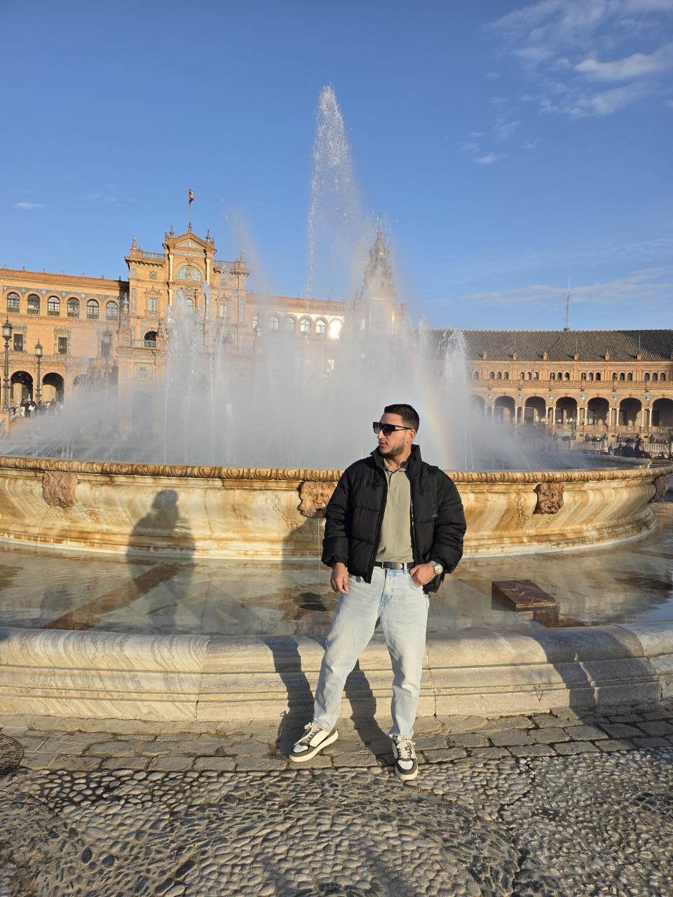 667839646: Chico busca chica en Valencia