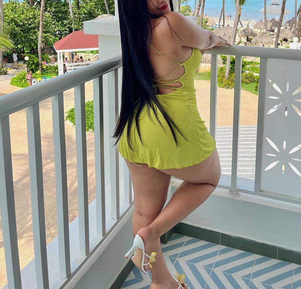 Chica busca chico en Huelva: Chica busca chico