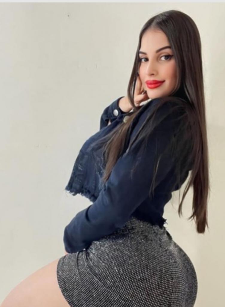 Chica busca chico en Valladolid: Chica busca chico