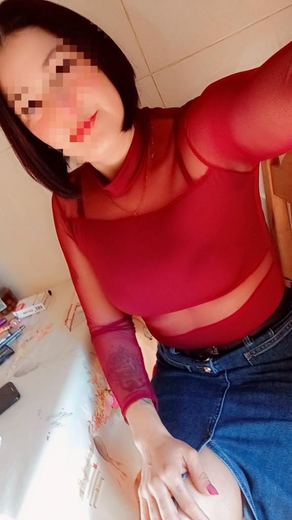 Chica busca chico en Lérida: 