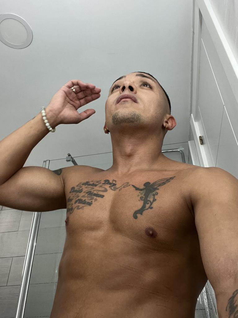 661053339: Chico busca chica en Alicante