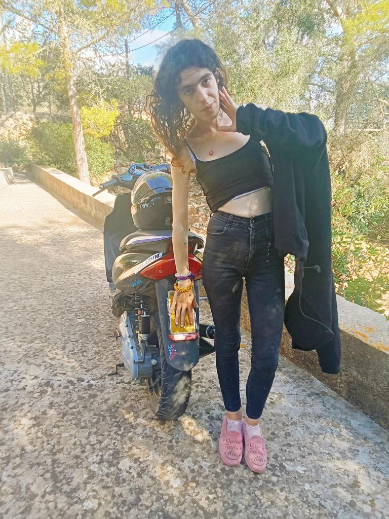 Chica busca chico en Mallorca: 