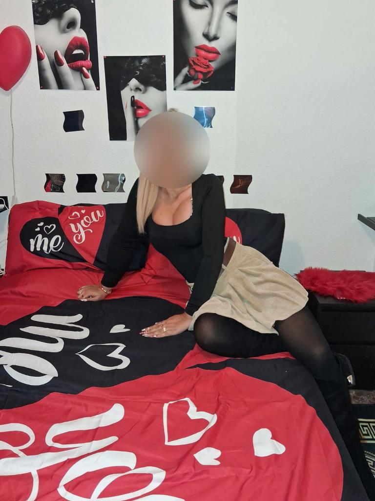 642765967: Chica busca chico en Murcia
