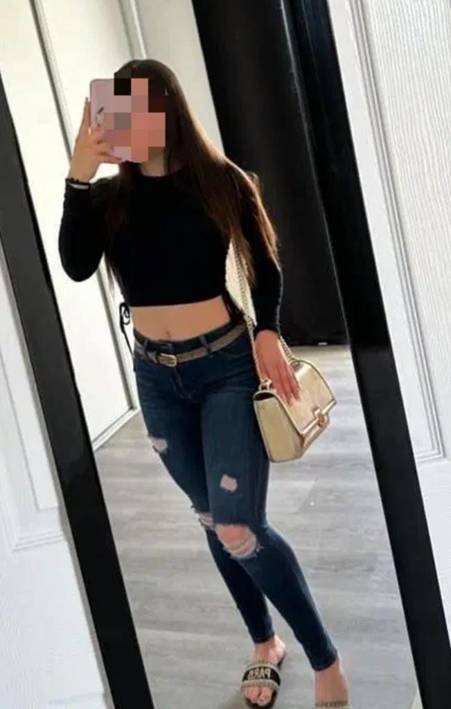 624567530: Chica busca chico en Zaragoza