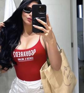 634071468: Chica busca chico en Granada