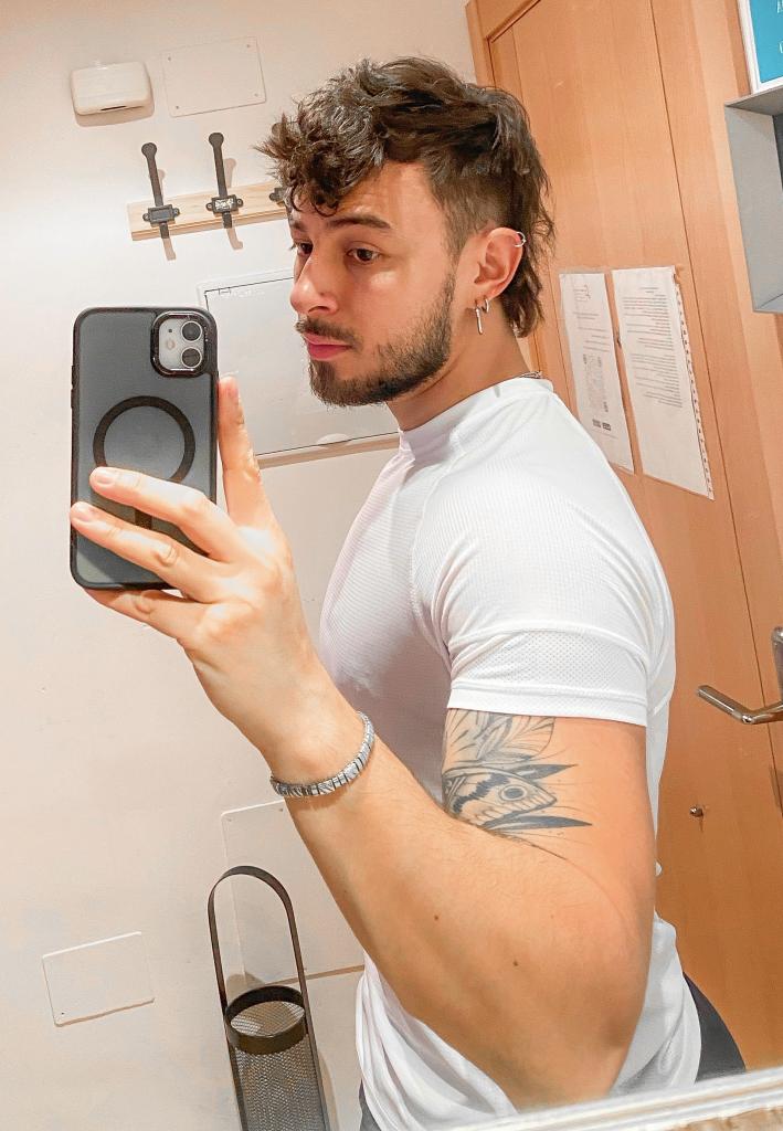 672044911: Chico busca chica en Navarra