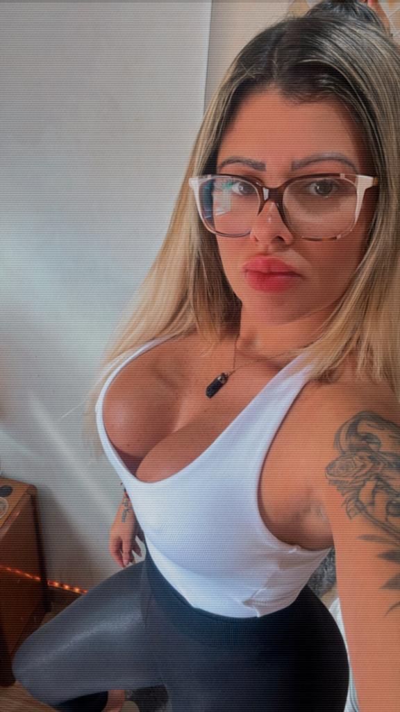 657069873: Chica busca chico en La Rioja