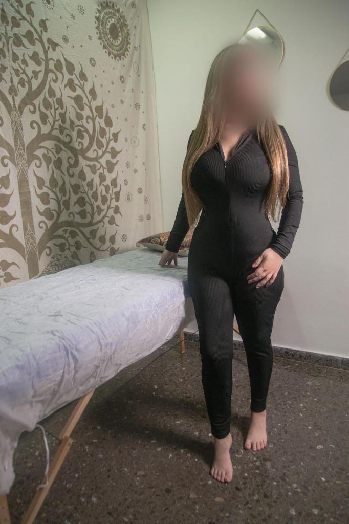 663311713: Chica busca chico en Valencia