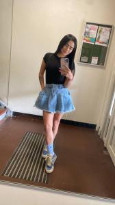 612402481: Chica busca chico en Sevilla