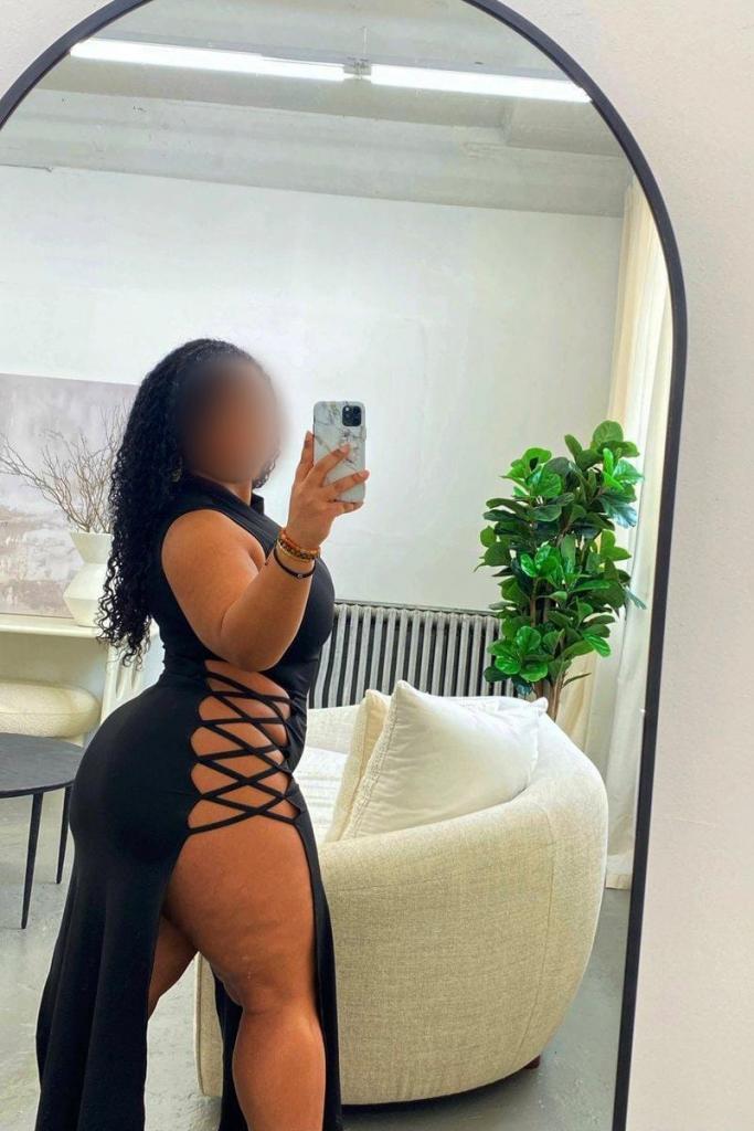 Chica busca chico en La Rioja: 