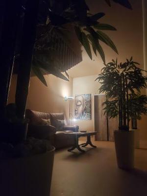 623932993: Chica busca chico en La Coruña