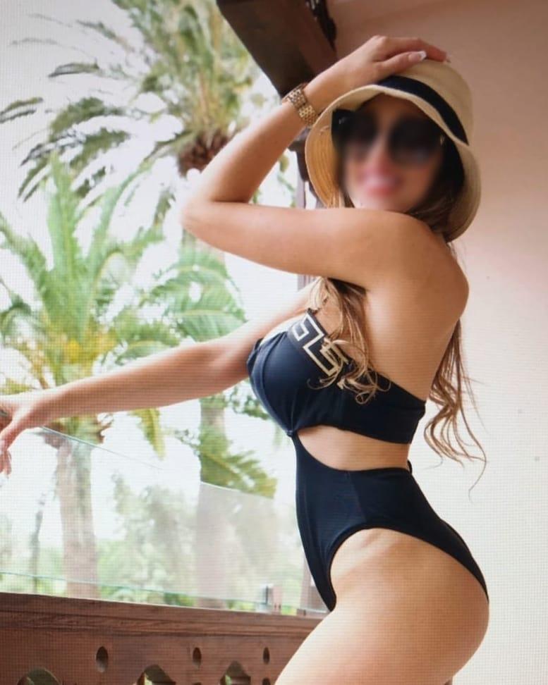 Chica busca chico en Málaga: Chica busca chico