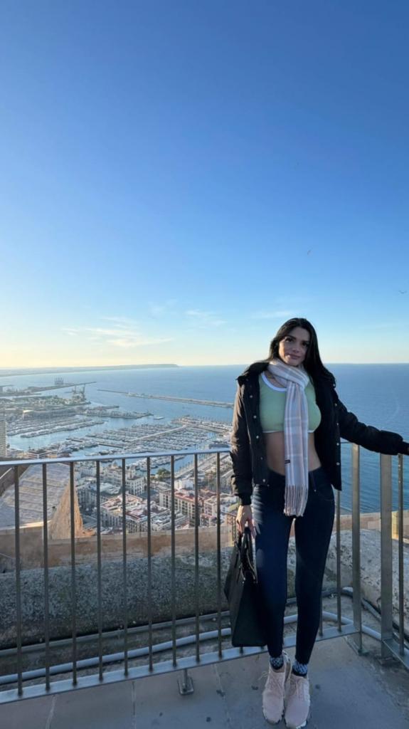 666896585: Transexual en Las Palmas