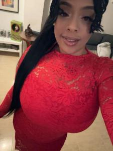 613898305: Chica busca chico en Alicante