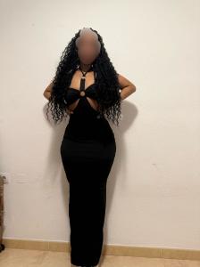 697754743: Chica busca chico en Almería