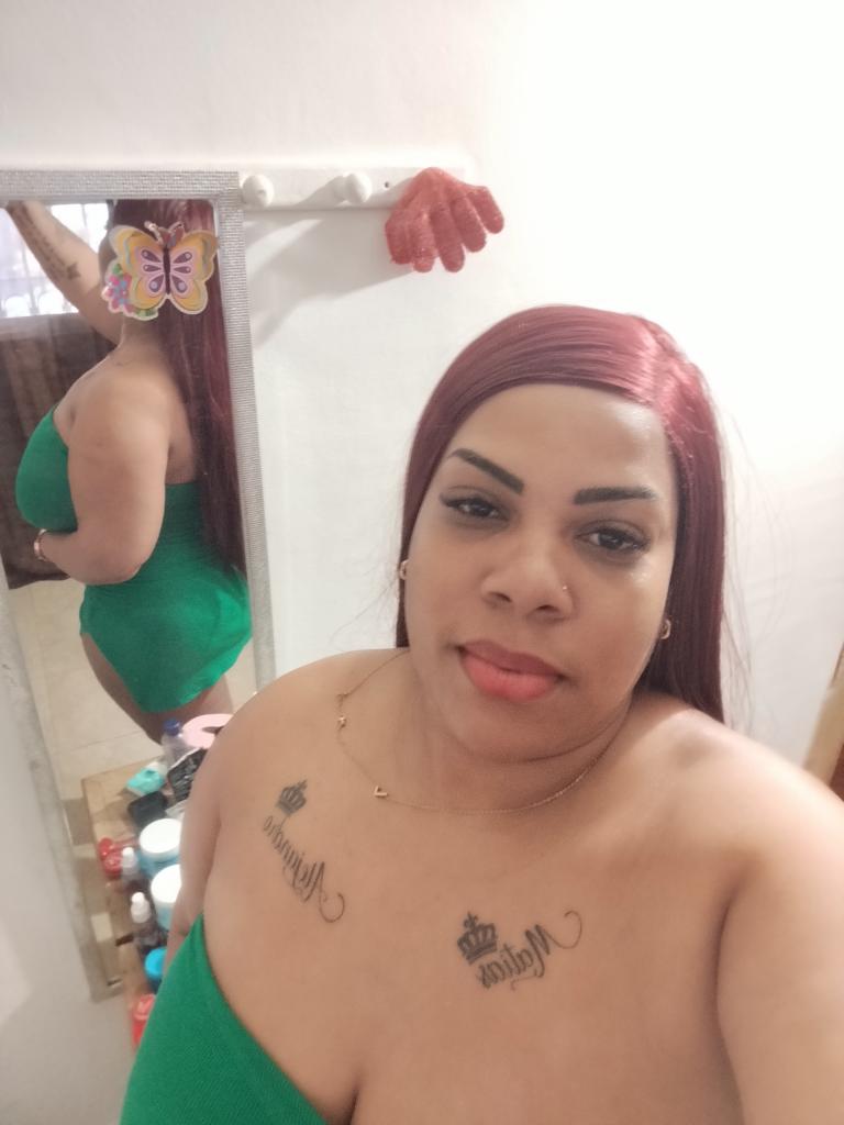 Chica busca chico en Almería: 