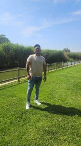 643564317: Chico busca chica en Madrid