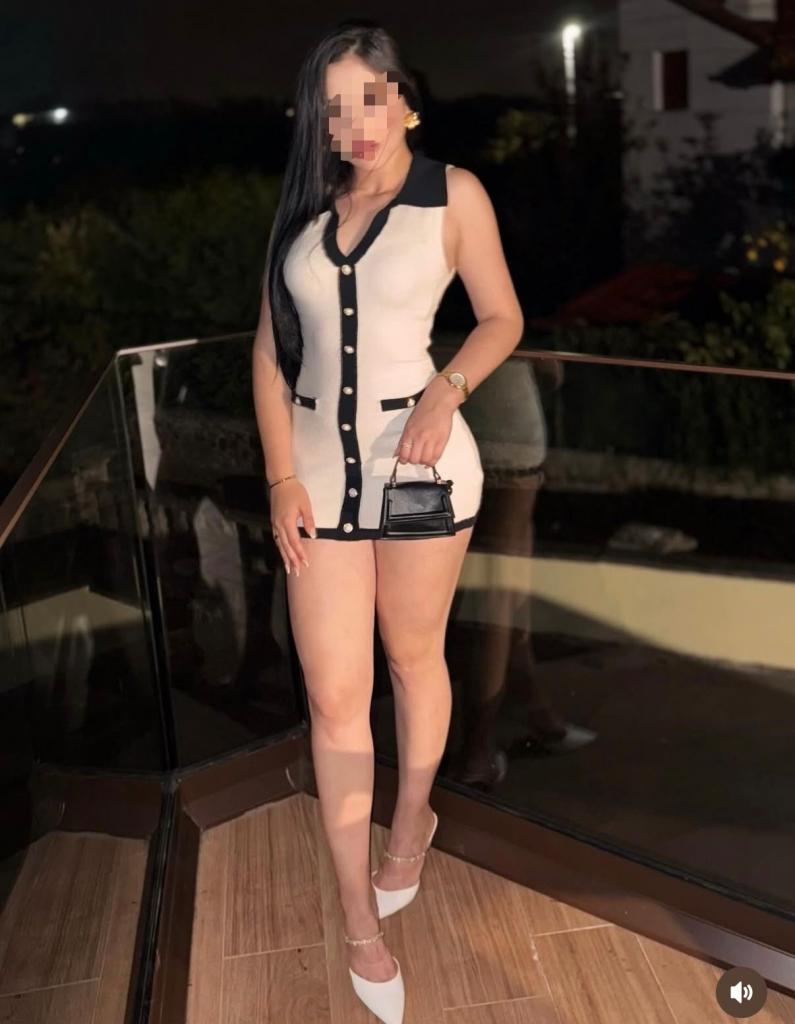 Chica busca chico en Cádiz: 