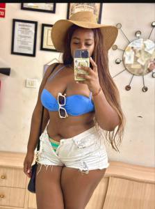 613994970: Chica busca chico en Tenerife