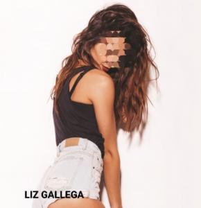 676058082: Chica busca chico en La Coruña